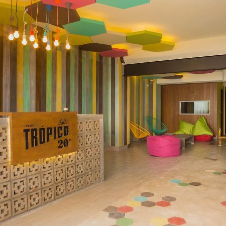 Hostel Frente Al Mar Tropico 20º โกซูเมล ภายนอก รูปภาพ