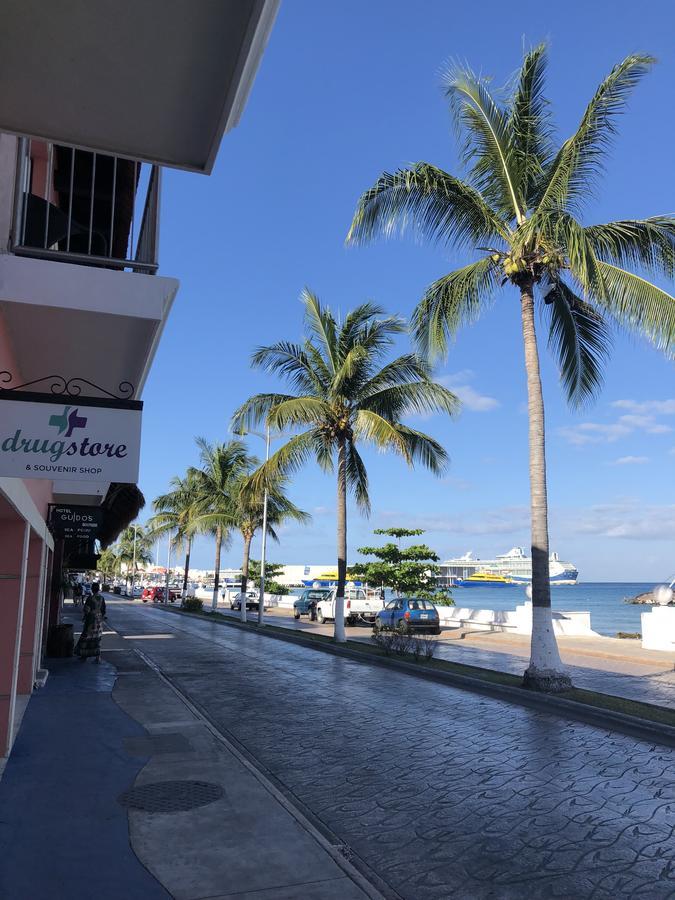 Hostel Frente Al Mar Tropico 20º โกซูเมล ภายนอก รูปภาพ