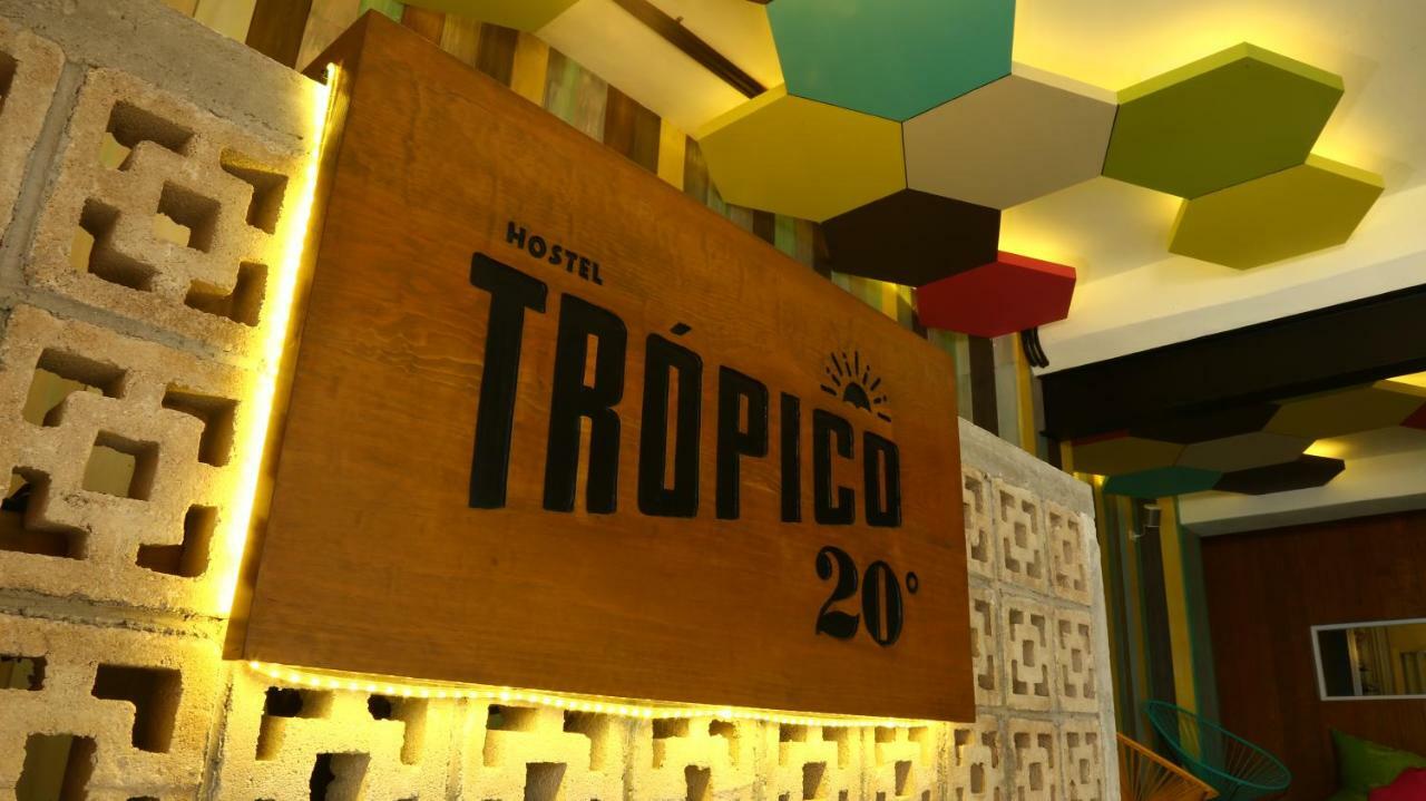 Hostel Frente Al Mar Tropico 20º โกซูเมล ภายนอก รูปภาพ